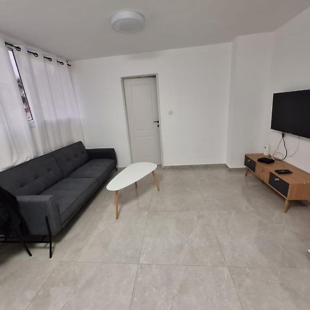 המקום של אתי ולילך 2 Эйлат Экстерьер фото